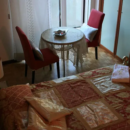 Largo Soninno Panzió